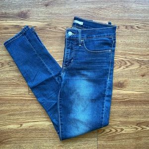 Levi’s 311 shaping skinny